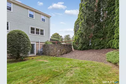 1 East Gate Lane #1, Hamden, CT 06514 - Photo 16