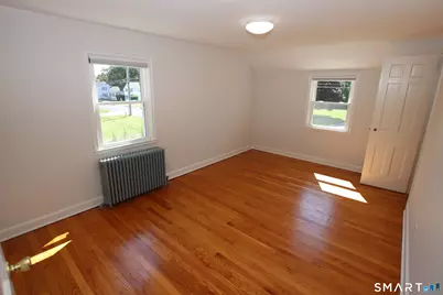 112 Pratt Street, Glastonbury, CT 06033 - Photo 16