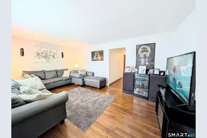 102 Lenox Avenue, Bridgeport, CT 06605 - Photo 6