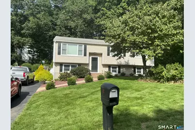 47 Moss Avenue, Seymour, CT 06483 - Photo 1
