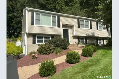47 Moss Avenue, Seymour, CT 06483 - Photo 2