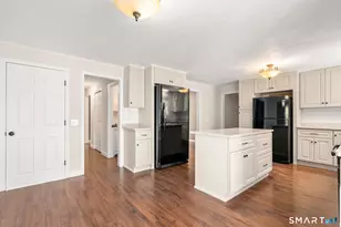 814 New Litchfield St, Torrington, CT 06790 - Photo 10