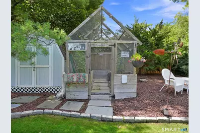 74 Hastings Lane, Stamford, CT 06905 - Photo 30