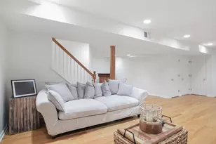 74 Hastings Ln, Stamford, CT 06905 - Photo 22
