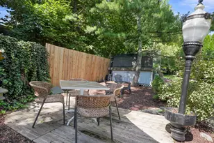 74 Hastings Ln, Stamford, CT 06905 - Photo 32