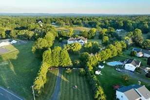 535 East Street S, Suffield, CT 06078 - Photo 2