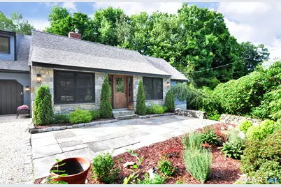 27 Sally Burr Road, Litchfield, CT 06759 - Photo 2