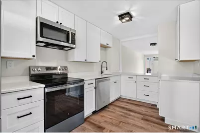 576 Shennecossett Road #G69, Groton, CT 06340 - Photo 8