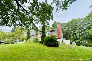 4280 Madison Ave, Trumbull, CT 06611 - Photo 2