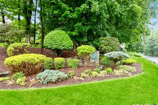 12 Blvd Dr, Danbury, CT 06470 - Photo 26
