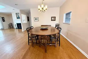 12 Blvd Dr, Danbury, CT 06470 - Photo 8