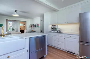 135 Wykeham Rd, Washington, CT 06793 - Photo 16