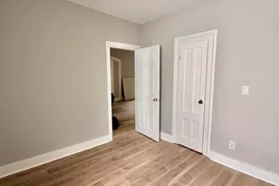 490 Howard Ave, New Haven, CT 06519 - Photo 6