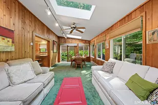 2 Ward Dr, Danbury, CT 06810 - Photo 16