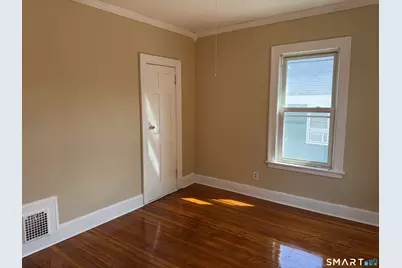 411 Ellis Street #Second Floor, New Britain, CT 06051 - Photo 4