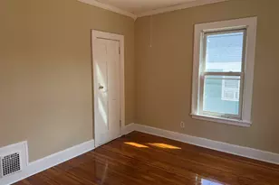 411 Ellis St, New Britain, CT 06051 - Photo 4