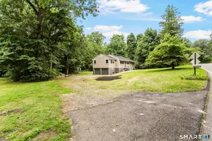 35 Columbine Dr, Trumbull, CT 06611 - Photo 28