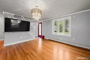 15 Fenway Dr, Hamden, CT 06517 - Photo 8