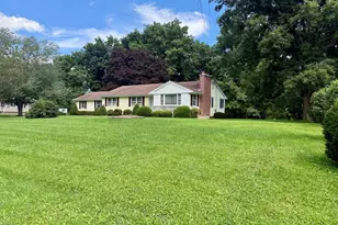 347 Fairlea Rd, Orange, CT 06477 - Photo 6