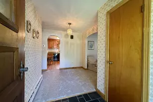 347 Fairlea Rd, Orange, CT 06477 - Photo 8
