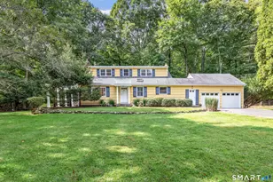 51 Stonebridge Rd, Wilton, CT 06897 - Photo 2