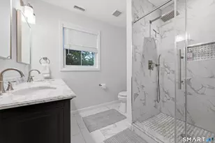 2960 E Main St, Bridgeport, CT 06610 - Photo 14