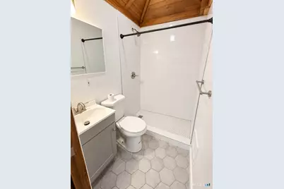 17 Willow Street, Milford, CT 06460 - Photo 8