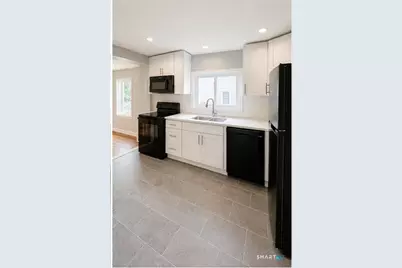 508 Garfield Avenue #1st Floor, Bridgeport, CT 06606 - Photo 2
