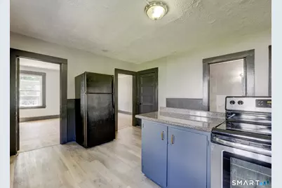 85 Spruce Street #A, Manchester, CT 06040 - Photo 4