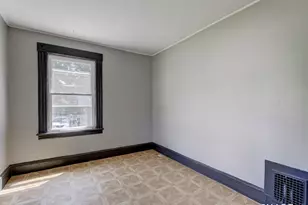 85 Spruce St, Manchester, CT 06040 - Photo 8