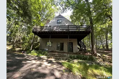 38 Ravenwood Drive, Weston, CT 06883 - Photo 2