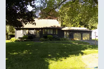 29 Lochaven Road, Bristol, CT 06010 - Photo 2