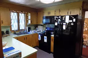 29 Lochaven Rd, Bristol, CT 06010 - Photo 6