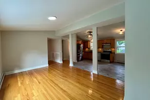 13 Black Oak Dr, East Lyme, CT 06333 - Photo 8