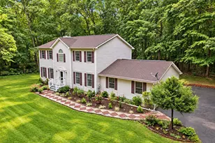 17 Dean Rd, East Lyme, CT 06333 - Photo 8
