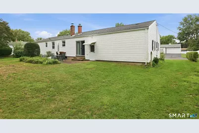 23 Middlesex Drive, Enfield, CT 06082 - Photo 4