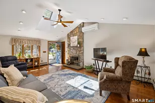111 Sunnybrook Dr, Manchester, CT 06040 - Photo 6