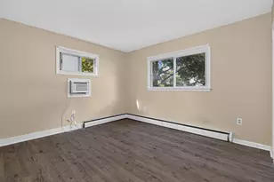 348 Bayonet St, New London, CT 06320 - Photo 32