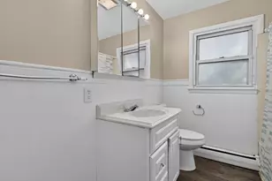 348 Bayonet St, New London, CT 06320 - Photo 12