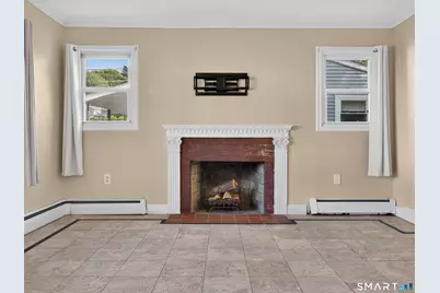 348 Bayonet Street, New London, CT 06320 - Photo 4
