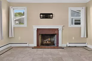 348 Bayonet St, New London, CT 06320 - Photo 4