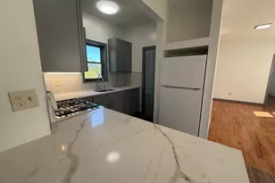 264 Ferry St, New Haven, CT 06513 - Photo 2
