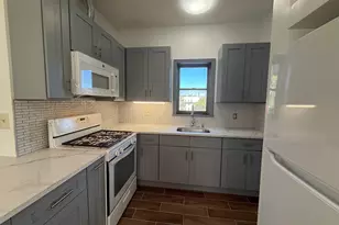 264 Ferry St, New Haven, CT 06513 - Photo 1