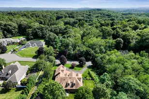 7 Regency Dr, North Haven, CT 06473 - Photo 30