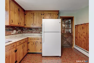 1 Carmella Terrace, Enfield, CT 06082 - Photo 8