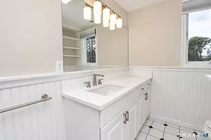 12 Center St, Stamford, CT 06906 - Photo 10