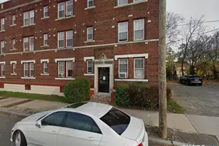 106 Wadsworth St, Hartford, CT 06106 - Photo 1
