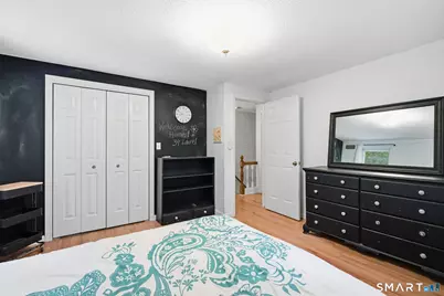 39 Laurel Lane, Simsbury, CT 06070 - Photo 24