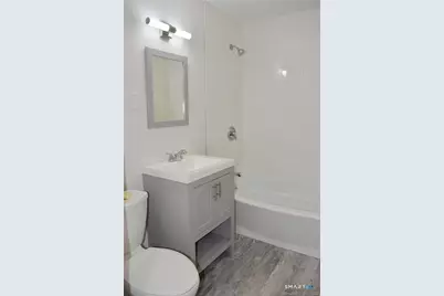 121 Kennedy Drive #121, Bridgeport, CT 06606 - Photo 4