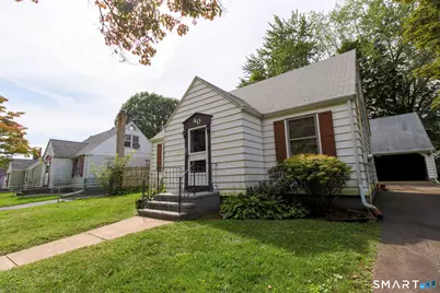 40 Saltonstall Place, East Haven, CT 06512 - Photo 2
